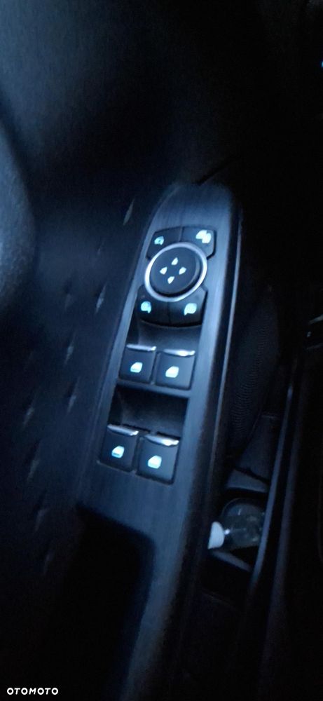 Ford Kuga 1.5 EcoBoost FWD ST-Line X - 9