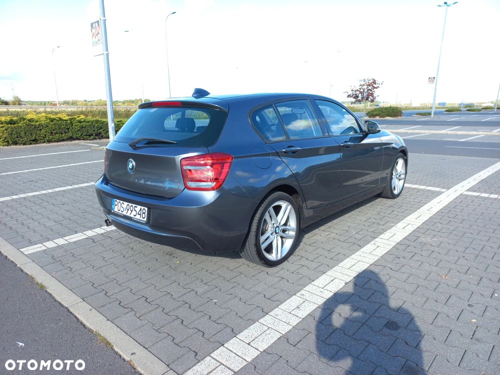 BMW Seria 1 2011 photo 4
