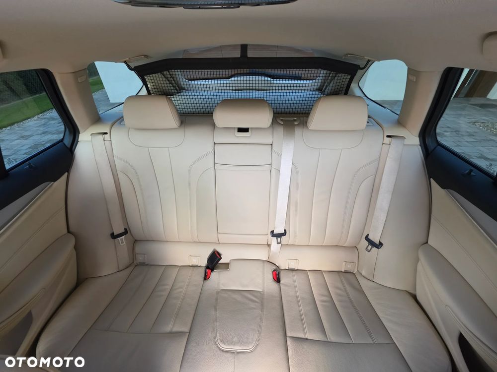 BMW Seria 5 520d xDrive M Sport sport - 37