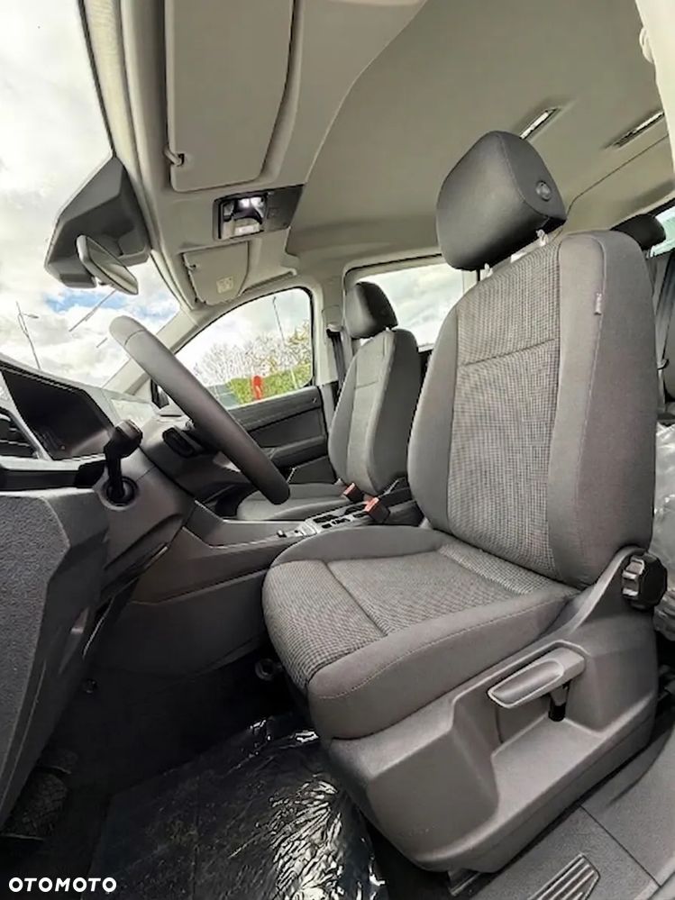 Volkswagen Caddy 1.5 TSI DSG - 11