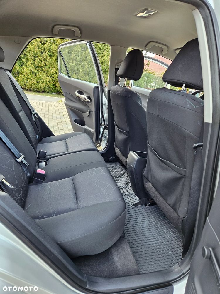 Toyota Auris 1.33 VVT-i Luna - 26