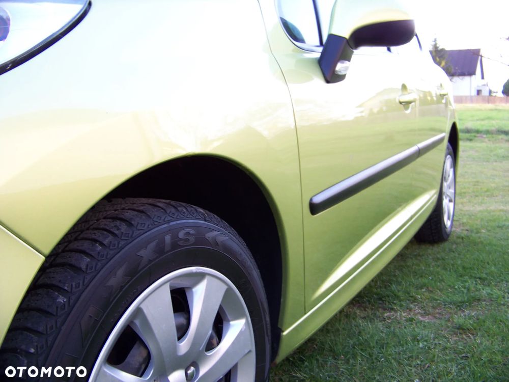Peugeot 207 1.4 Trendy - 13