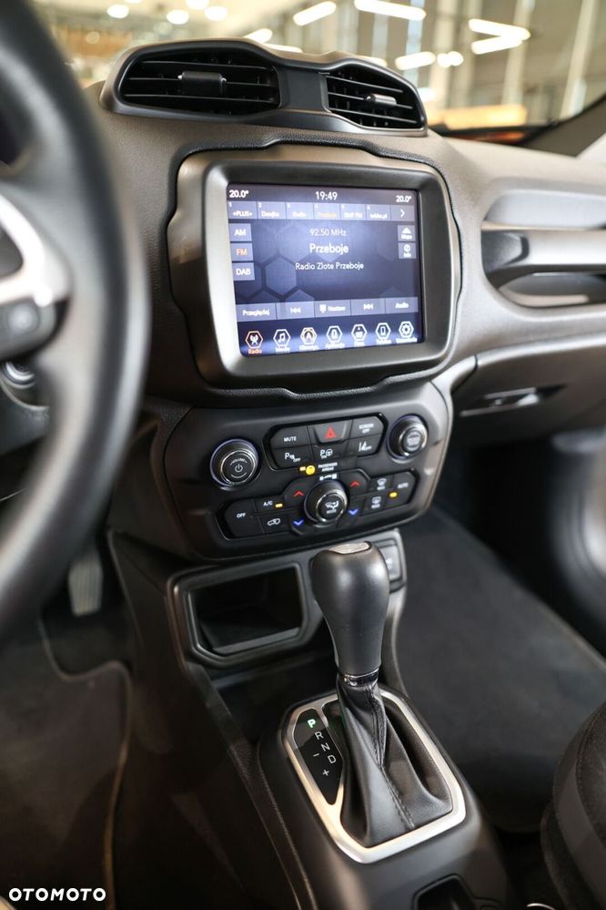 Jeep Renegade 1.5 T4 mHEV Limited FWD S&S DCT - 15
