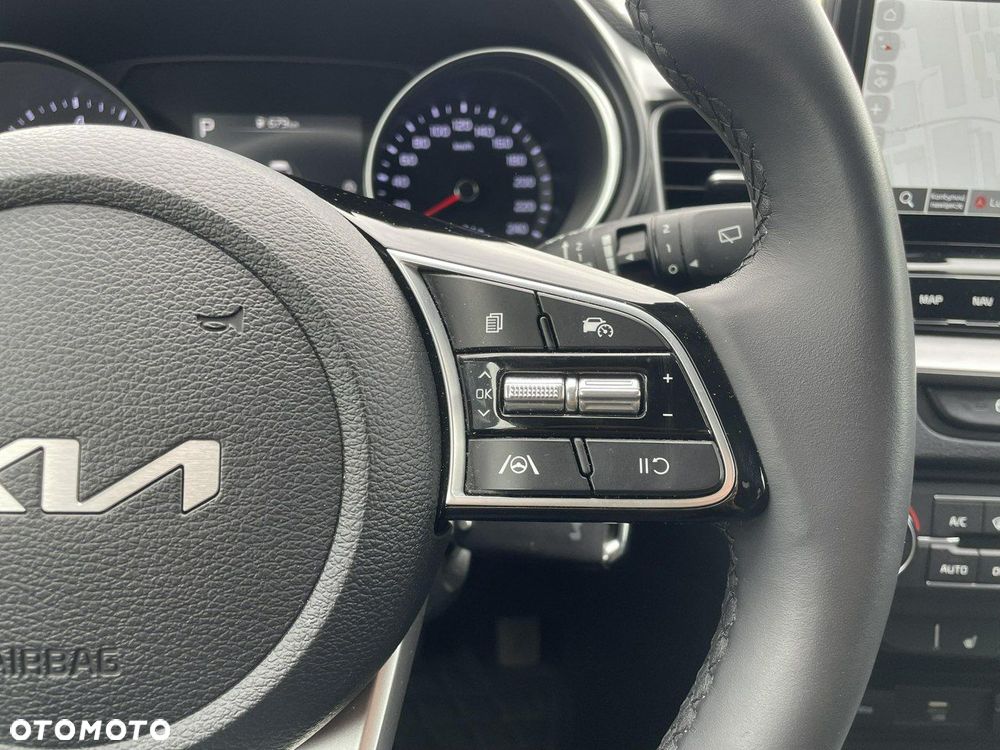 Kia XCeed - 20