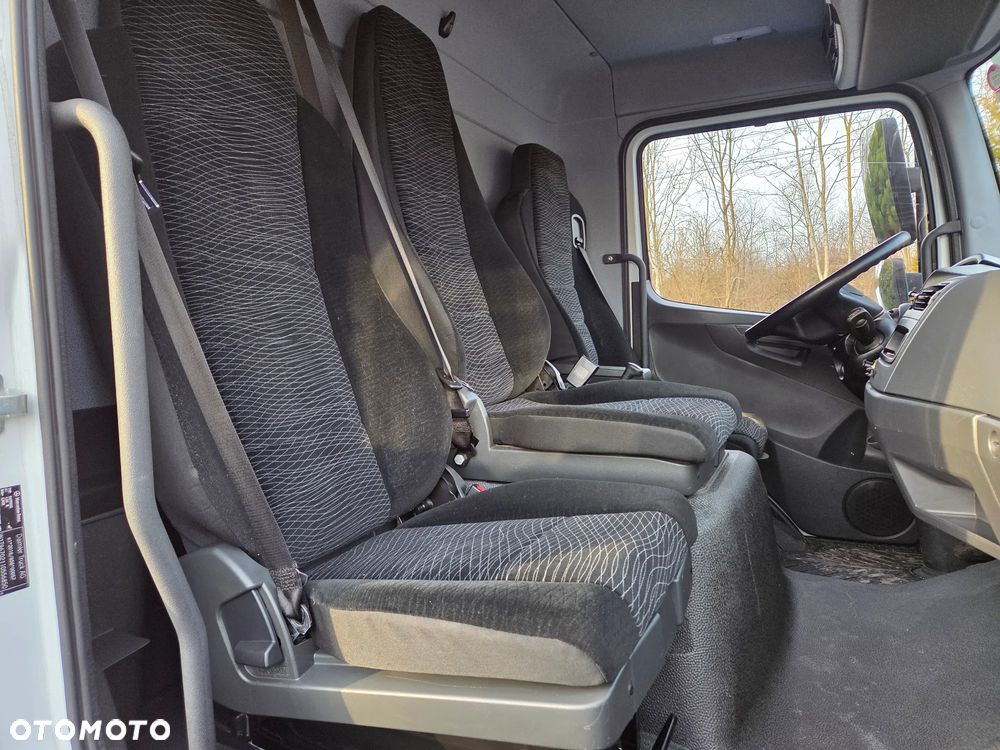 Mercedes-Benz Atego 818 - 22