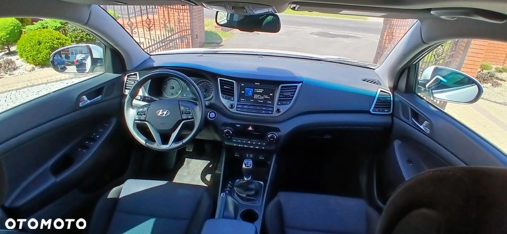 Hyundai Tucson blue 1.7 CRDi 2WD Advantage - 10