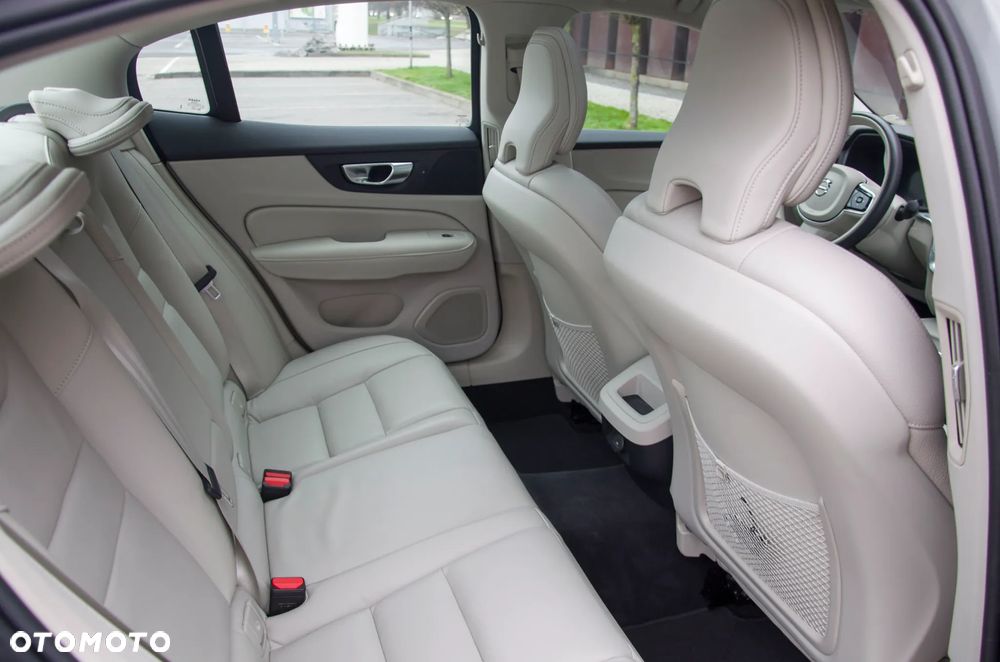 Volvo S60 B5 B Geartronic RDesign - 14