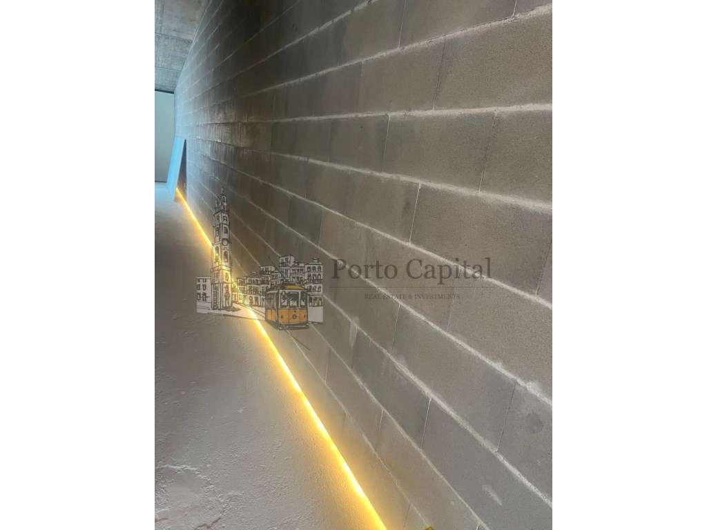 APARTAMENTO T1 BONJARDIM - Grande imagem: 3/20