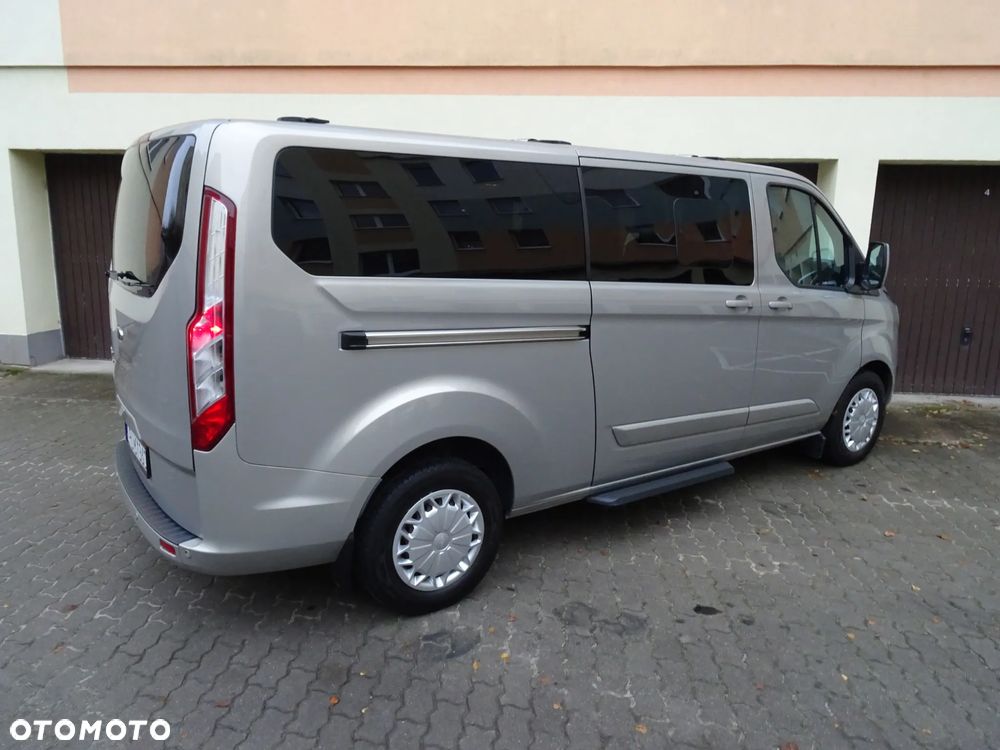 Ford Tourneo Custom 2.0 TDCi L2 Titanium - 30