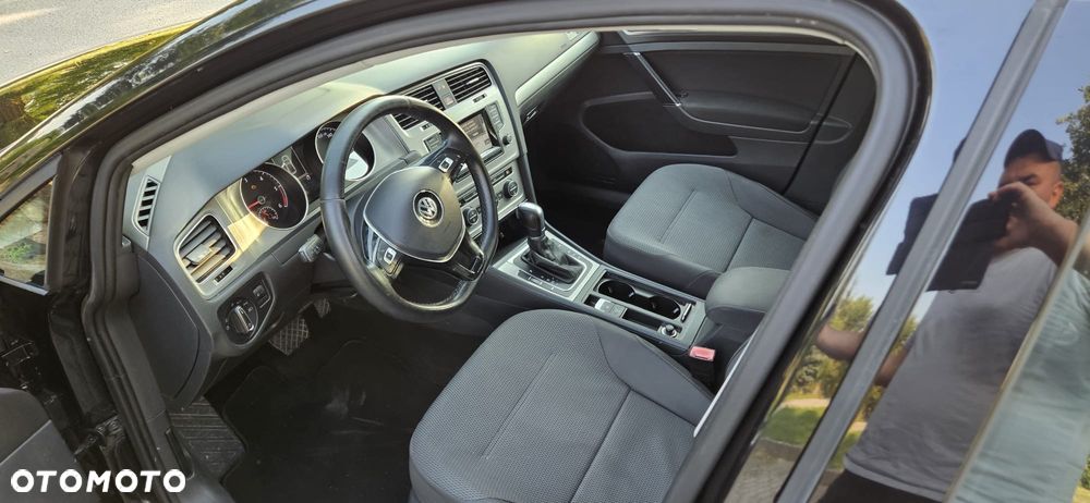 Volkswagen Golf 2.0 TDI BMT Highline DSG - 9