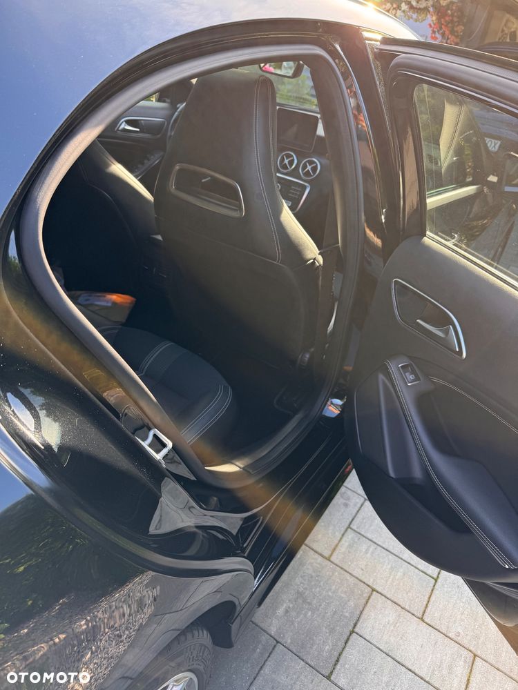 Mercedes-Benz Klasa A 200 CDI 7G-DCT AMG Line - 8
