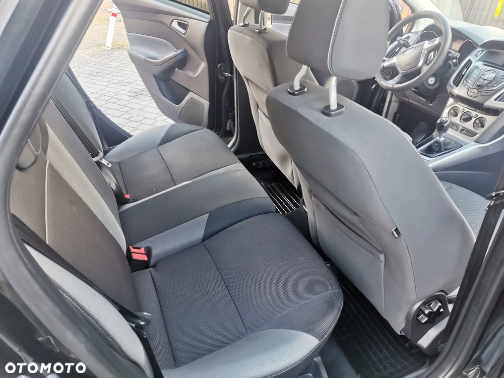 Ford Focus 1.6 TDCi Ambiente Start - 5