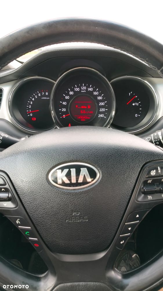 Kia Ceed 1.6 GDI L - 24