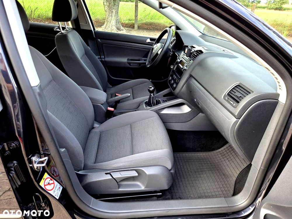 Volkswagen Golf 1.6 Edition - 17