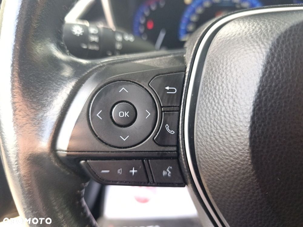 Toyota Corolla 1.8 Hybrid Comfort - 27