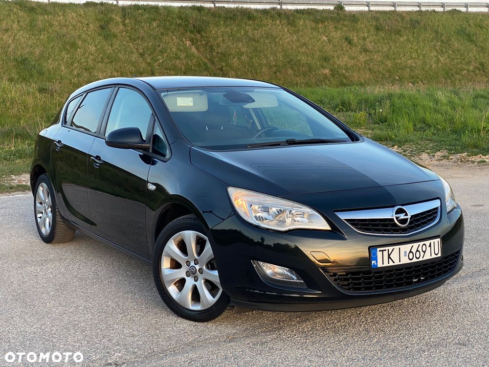 Opel Astra 1.4 Turbo Design Edition - 2