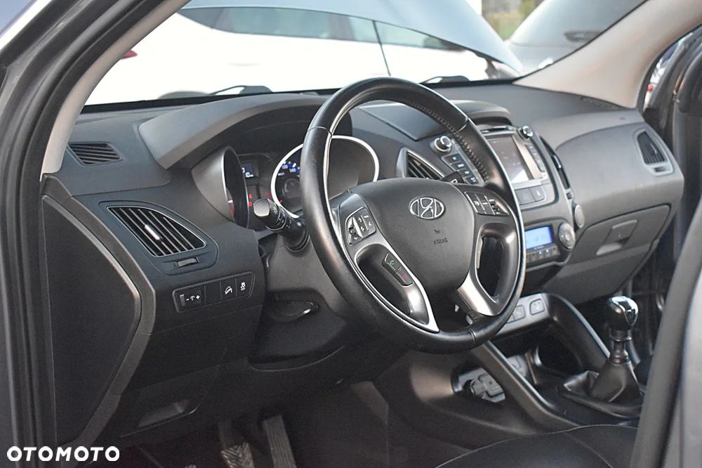 Hyundai ix35 - 16