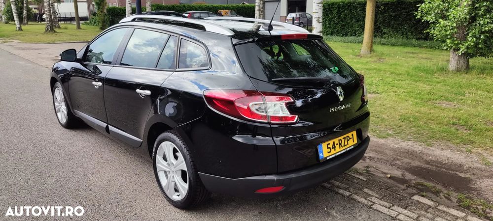Renault Megane 1.5 dCi Dynamique - 4