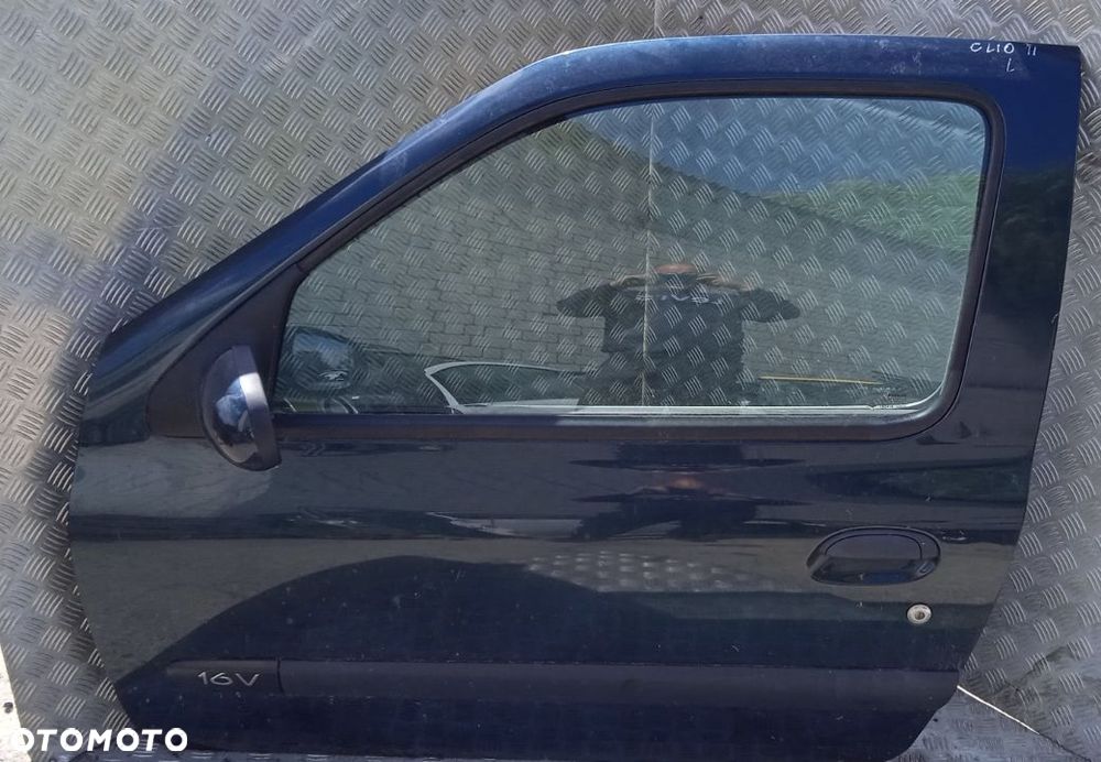 Drzwi lewe przednie Renault Clio II kod lakieru 903 - 1