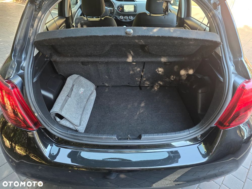 Toyota Yaris 1.33 VVT-i Edition - 17