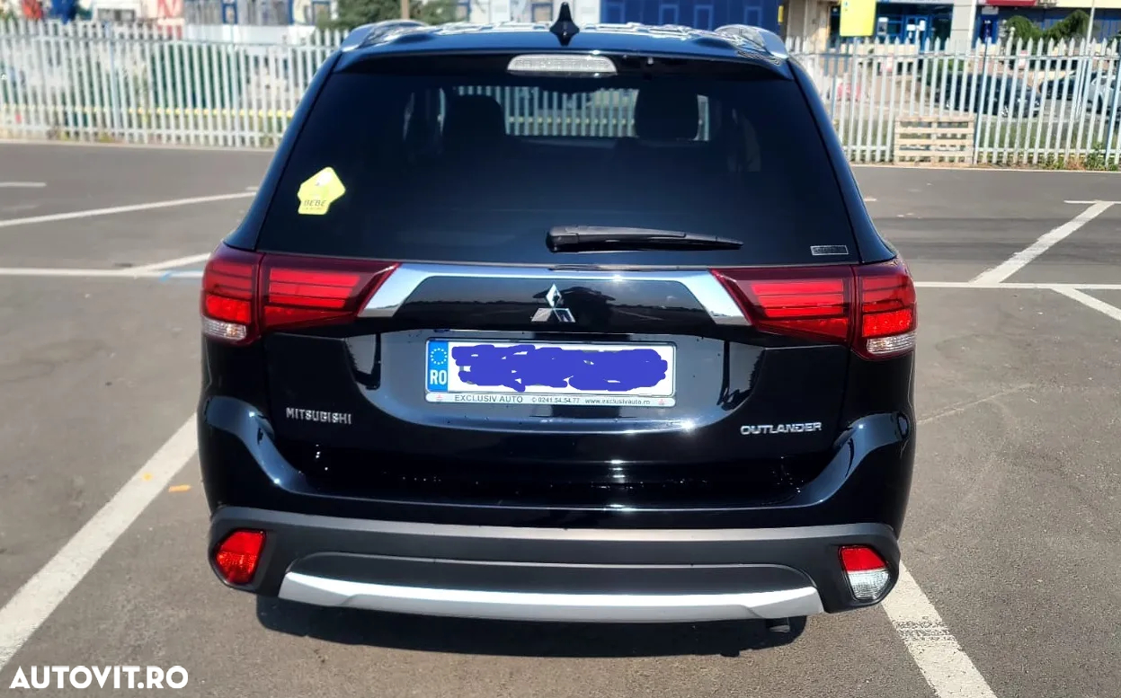 Mitsubishi Outlander 2.2 Litre DI-D AWD Instyle Aut. - 6