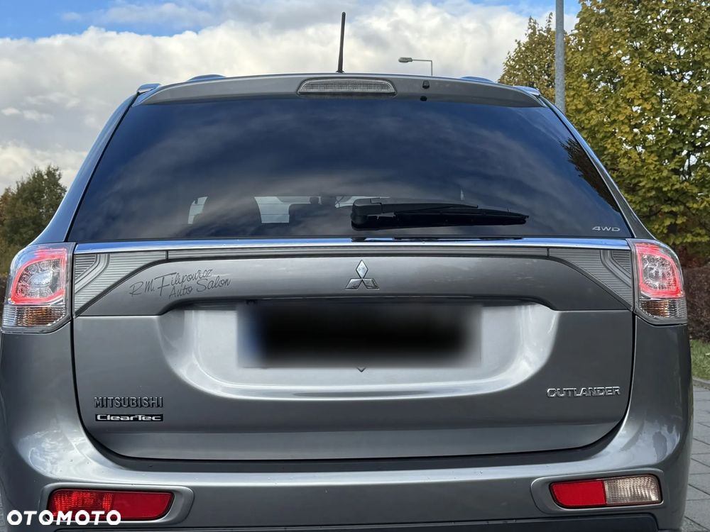 Mitsubishi Outlander 2.0 Intense + 4WD CVT - 6