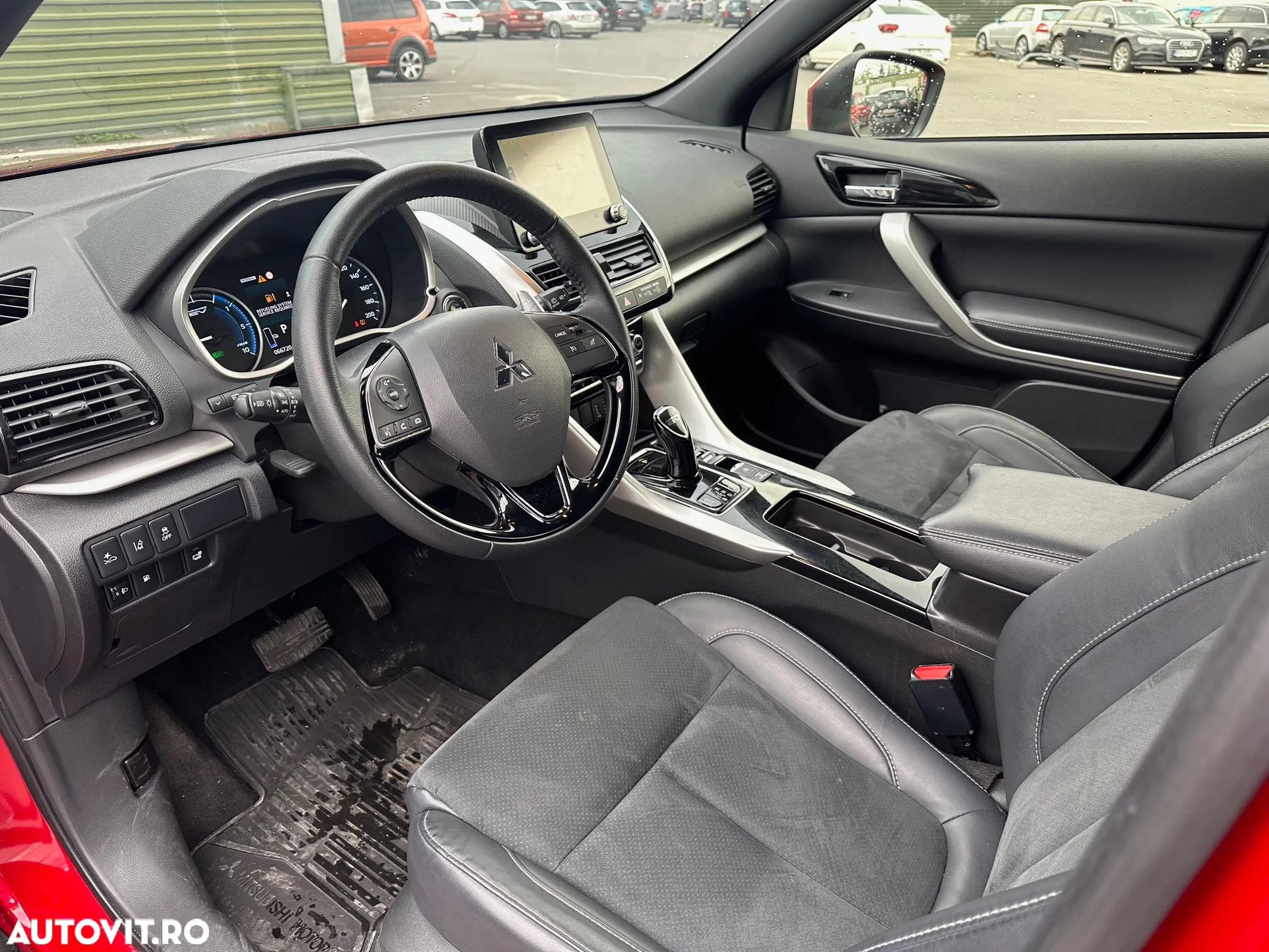 Mitsubishi Eclipse-Cross Plug-In Hybrid 4WD Plus - 12
