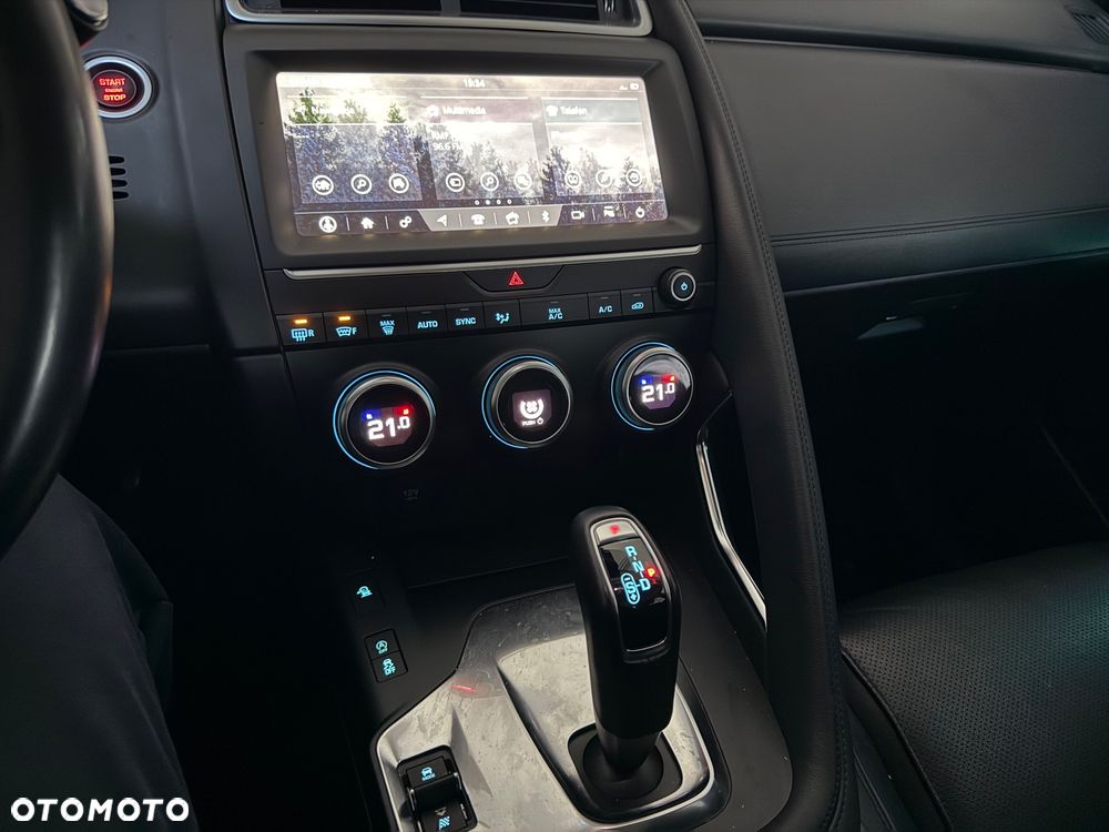 Jaguar E-Pace - 26