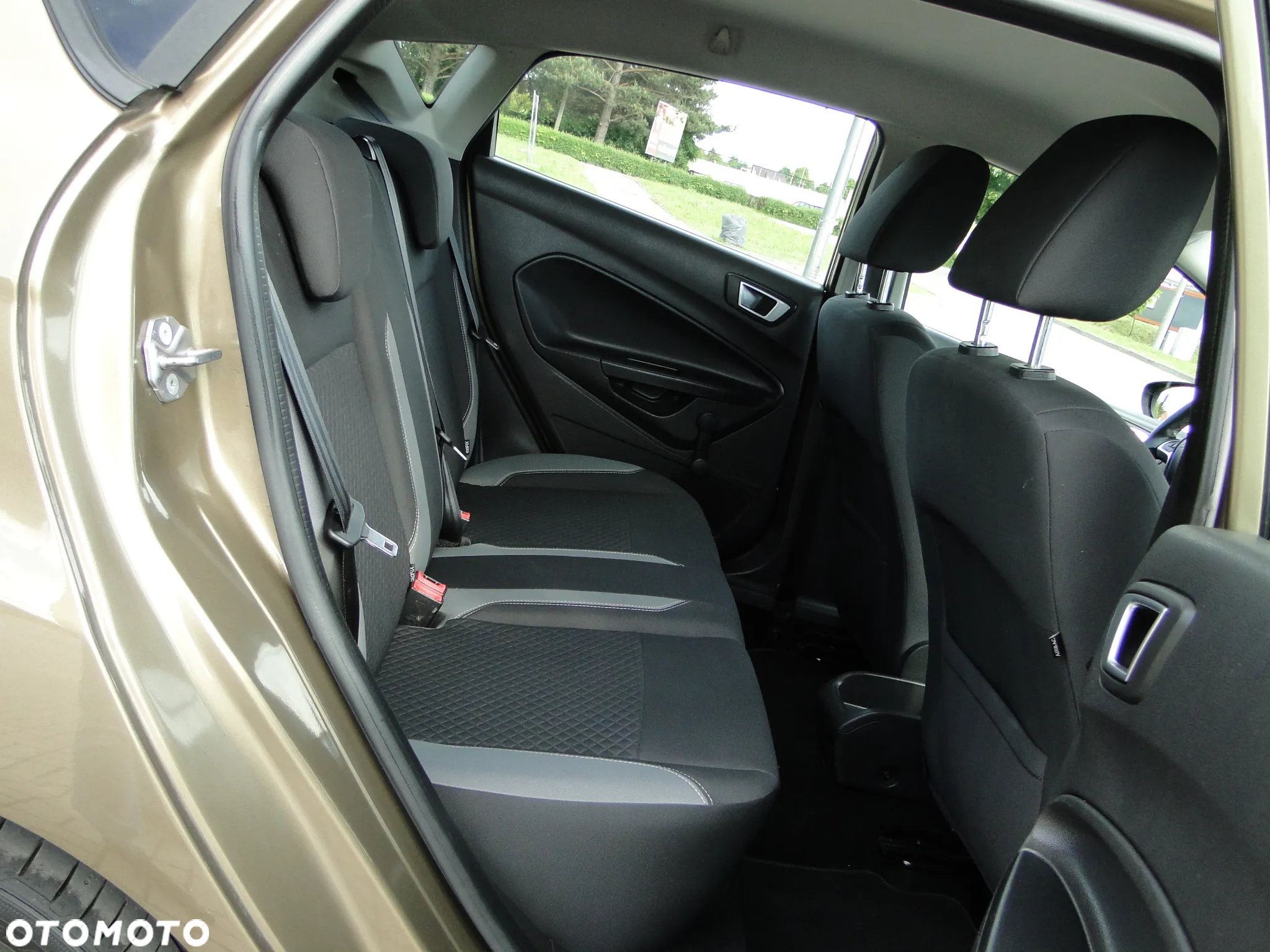 Ford Fiesta - 8