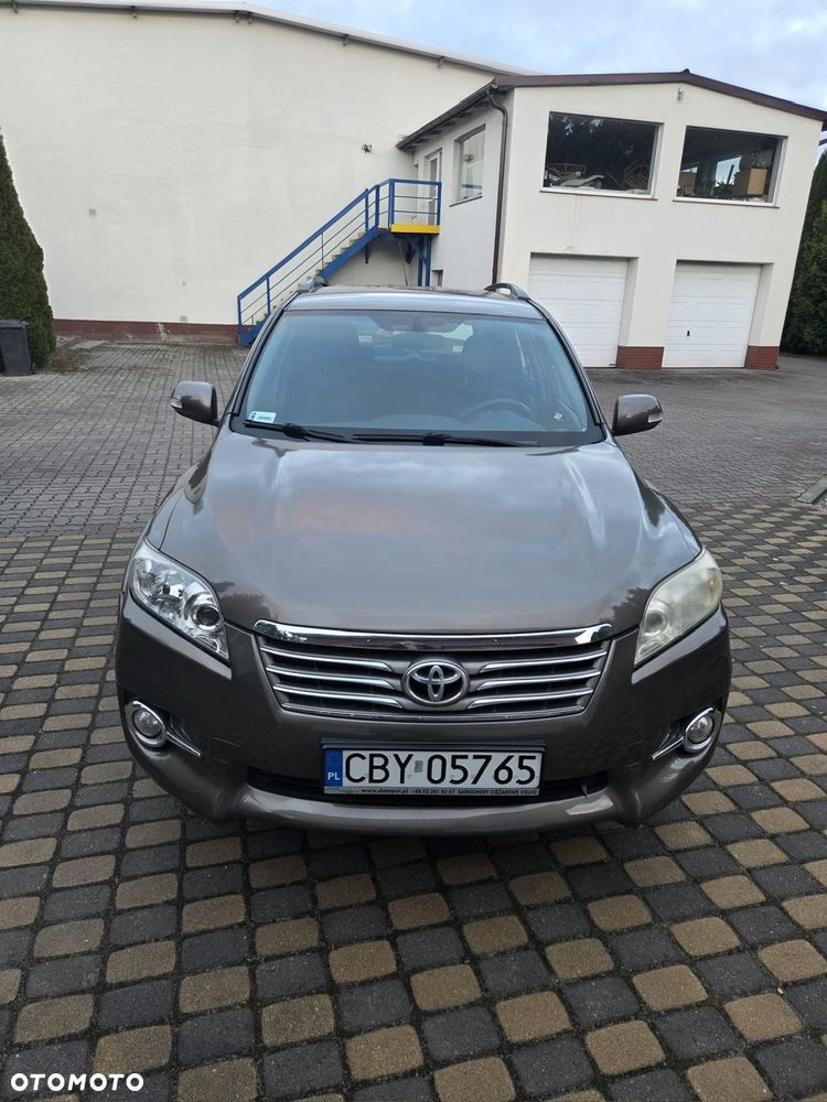 Toyota RAV4 2.2 D-4D 4x2 Life - 2