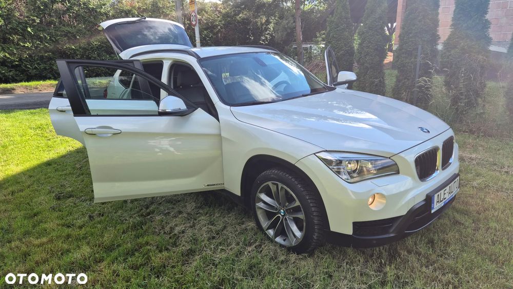 BMW X1 xDrive20i Sport Line - 5