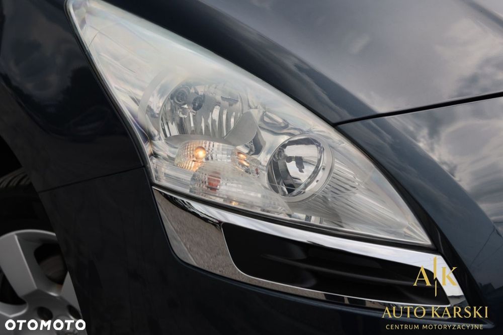 Peugeot 5008 - 15