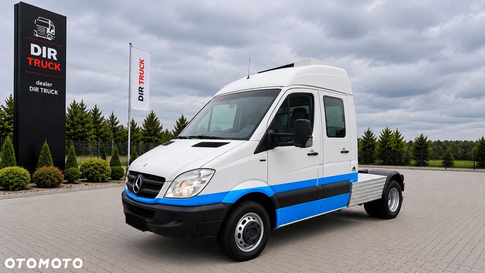 Mercedes-Benz Sprinter - 14