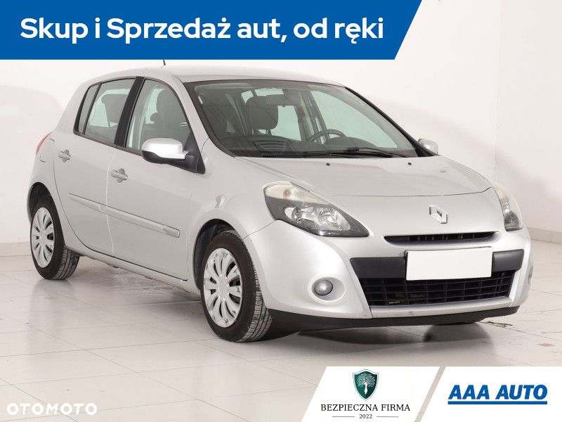 Renault Clio - 2