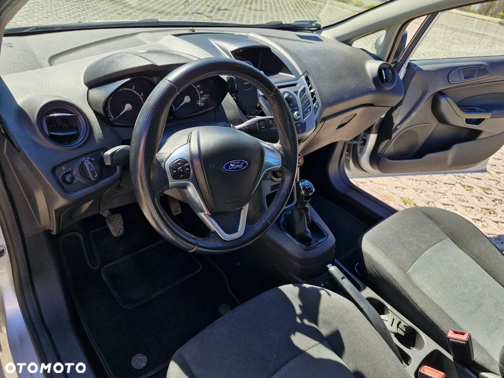 Ford Fiesta 1.25 Ambiente - 12