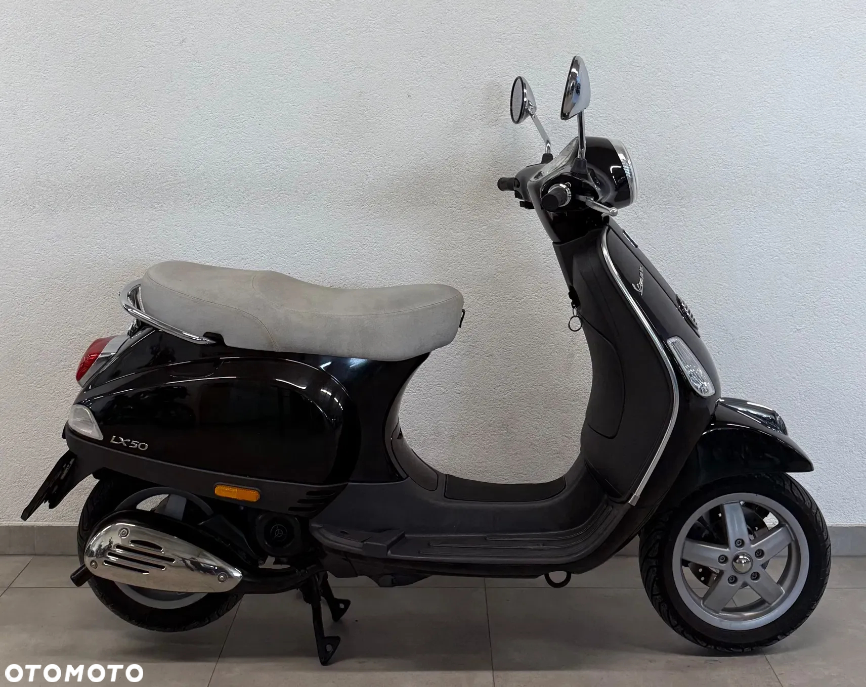 Piaggio Vespa - 4