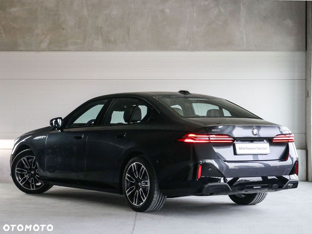 BMW Seria 5 - 8