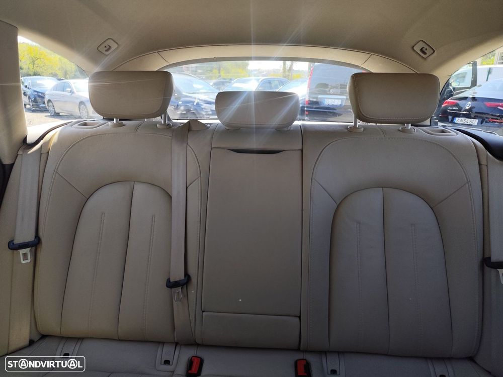 Audi A6 Avant 2.0 TDi Sport S tronic - 28