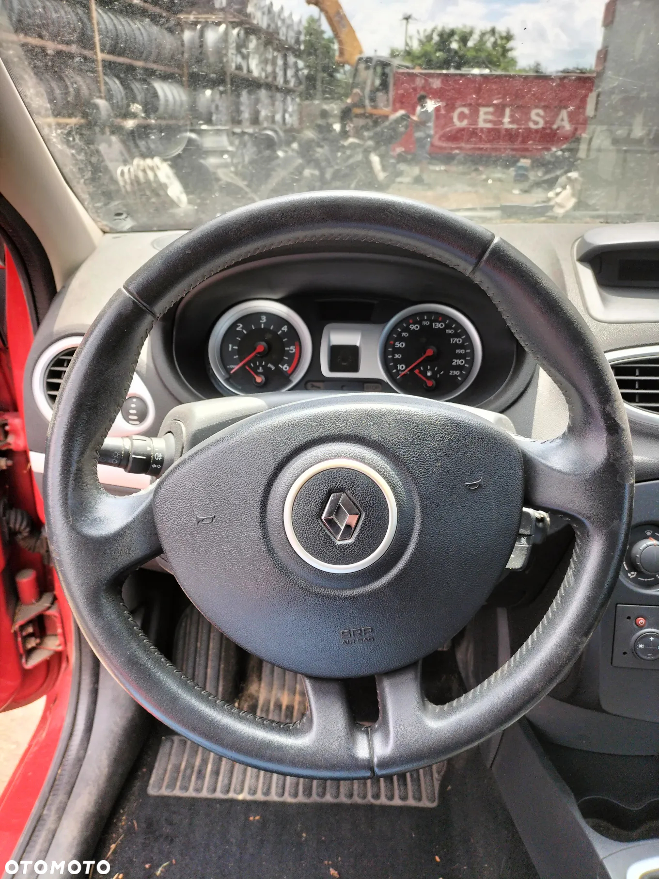 KLAPA BAGAŻNIKA RENAULT CLIO III 1.5 DCI 05-09r PRZED LIFT KOD LAK. OV727 - 17