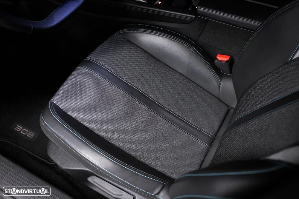 Peugeot 308 SW 1.6 Hybrid Allure Pack e-EAT8 - 40