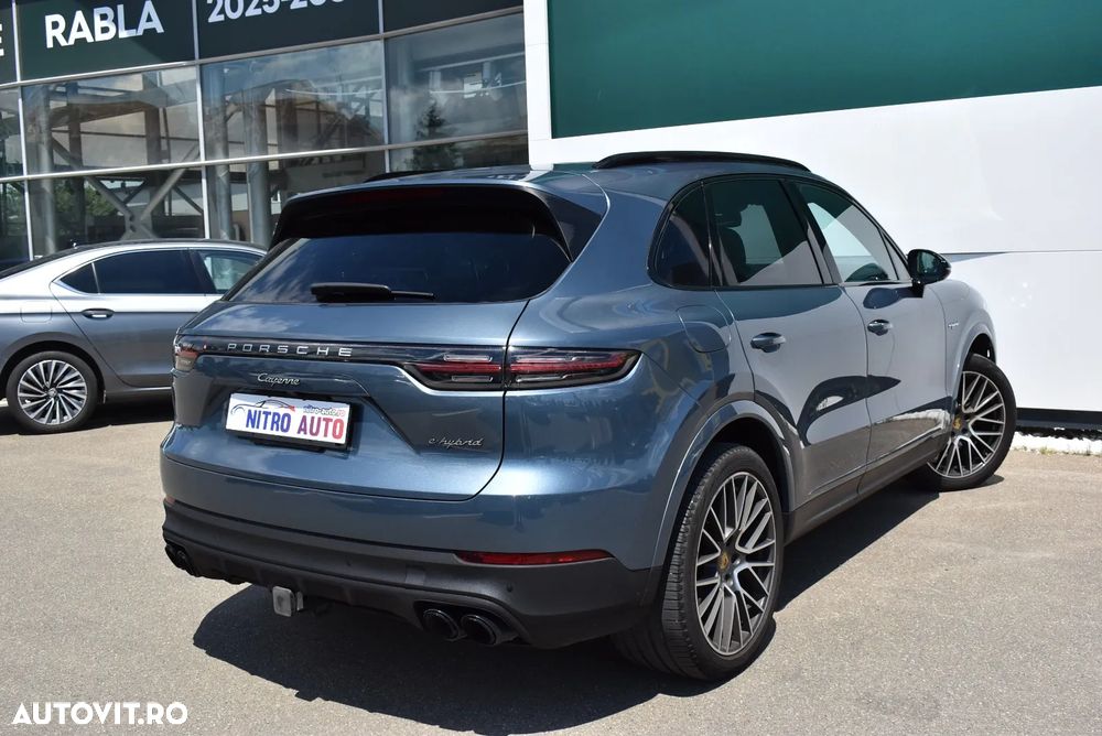 Porsche Cayenne Tiptronic S Platinum Edition - 9