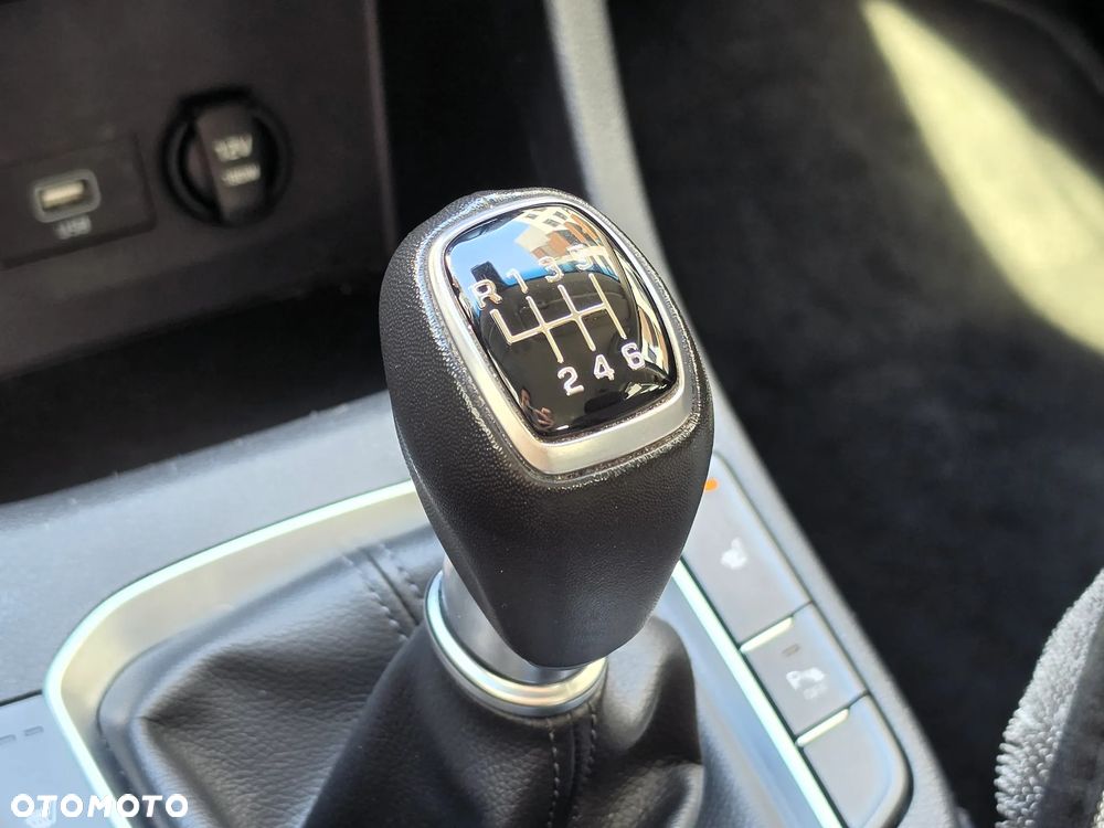 Hyundai i30 1.0 T-GDI Smart - 25