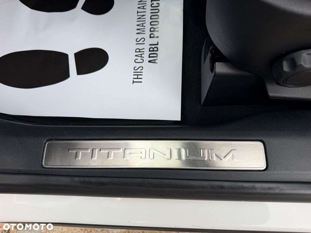 Ford Kuga - 34