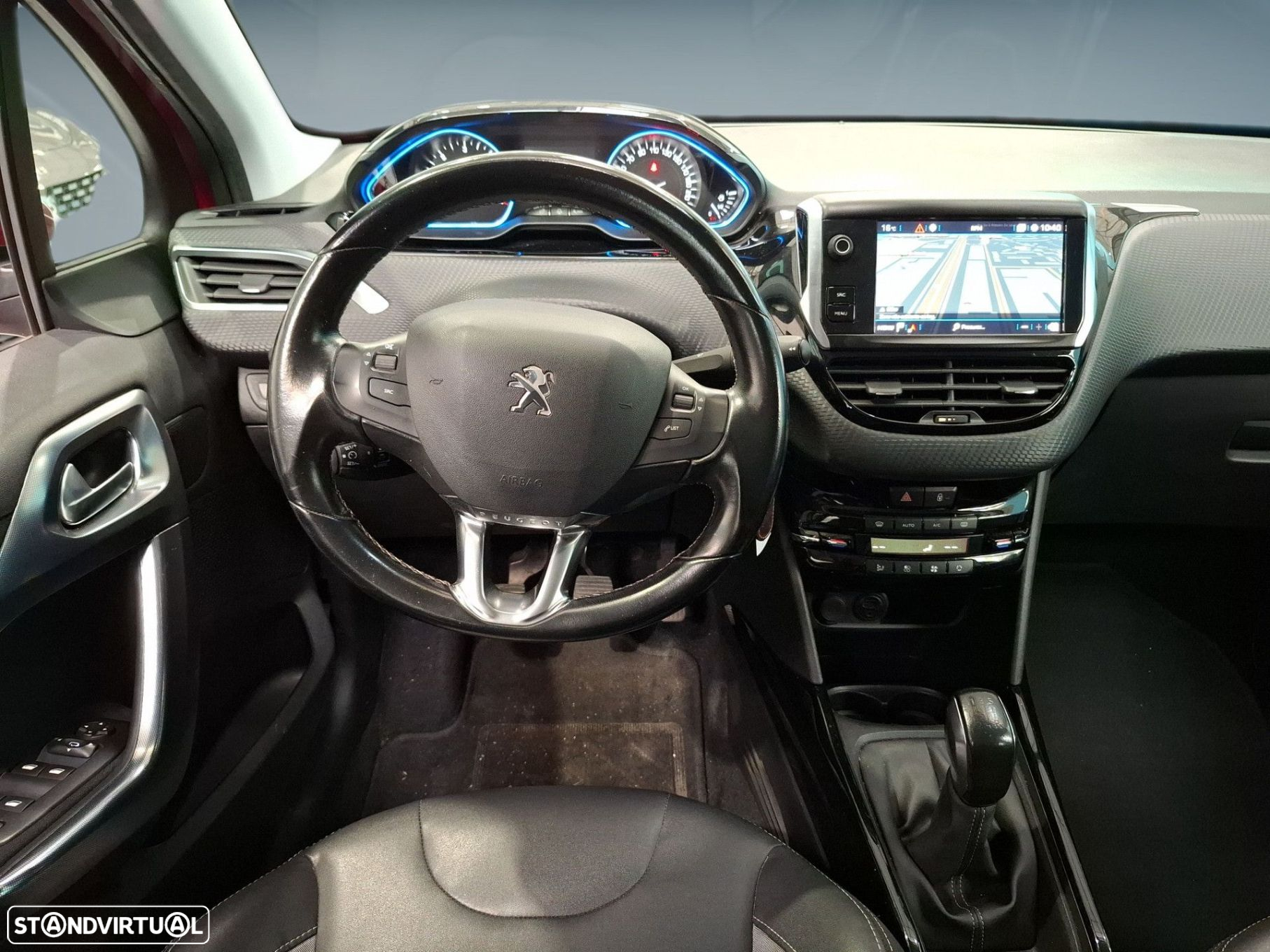 Peugeot 2008 1.6 BlueHDi Allure - 17