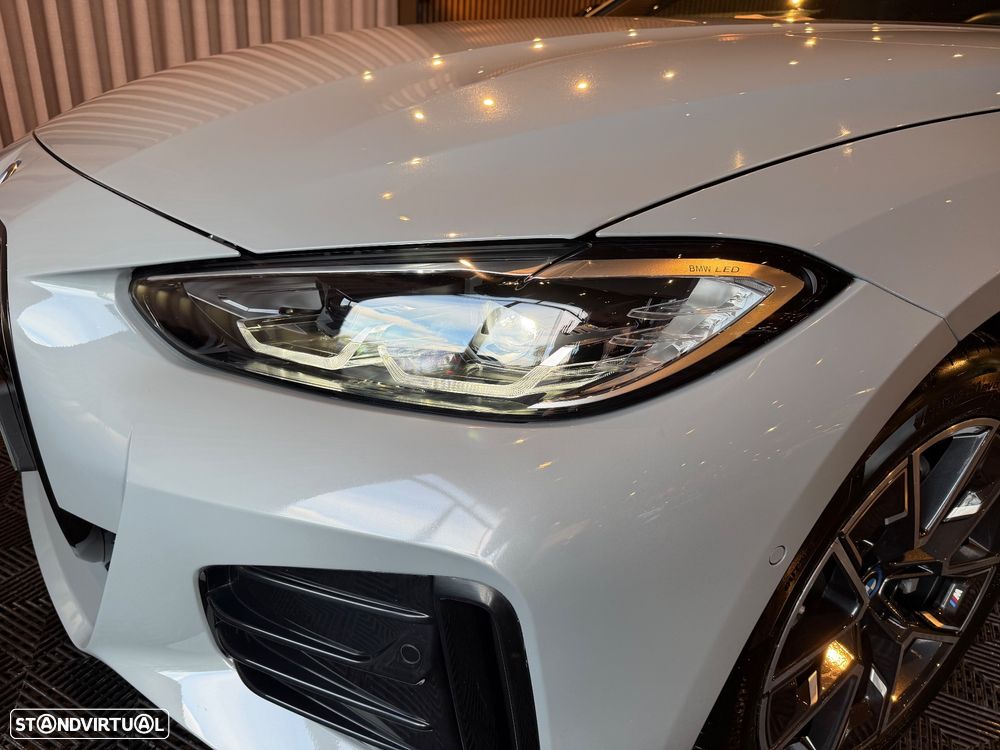 BMW i4 eDrive35 Pack Desportivo M - 11