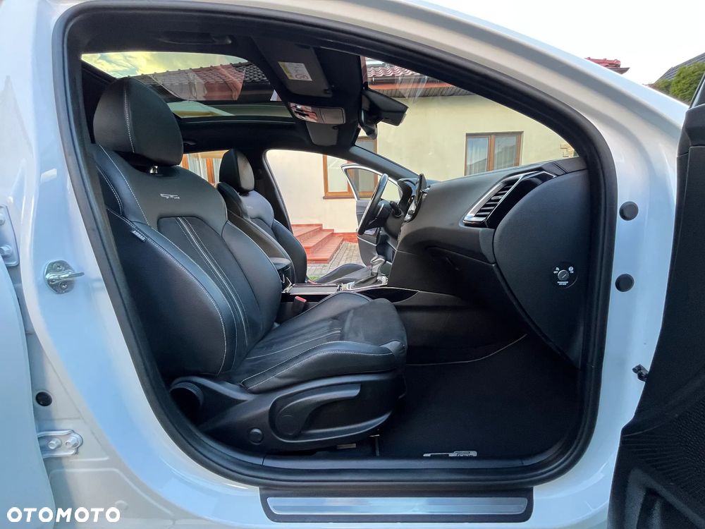 Kia ProCeed 1.5 T-GDI DCT7 OPF GT LINE - 26
