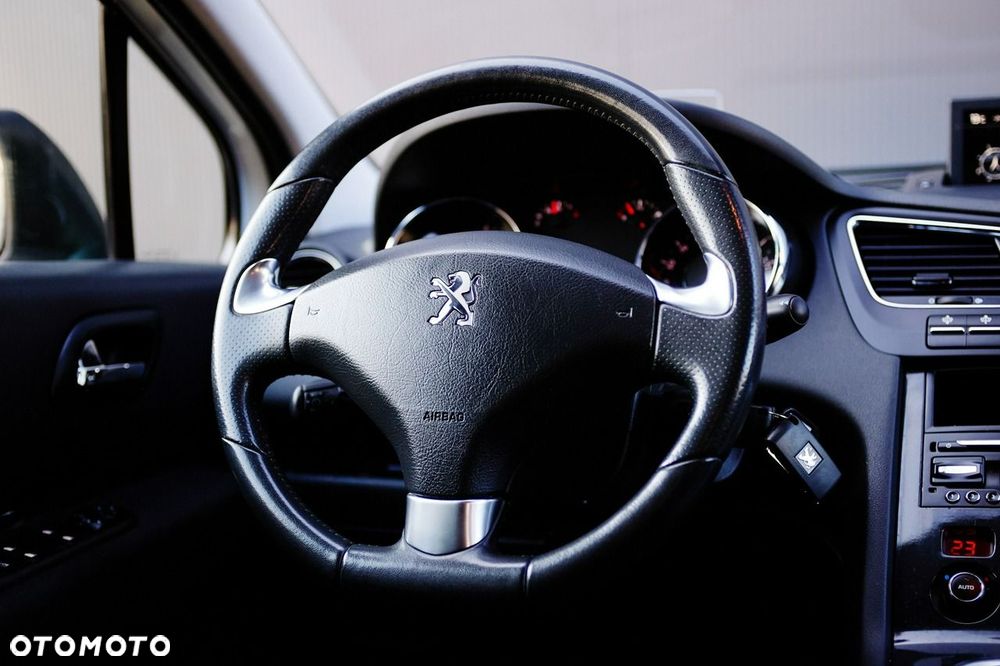Peugeot 5008 2.0 BlueHDi Style 7os - 25