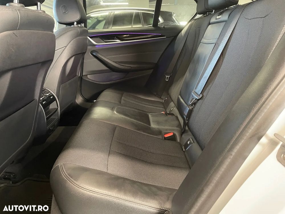 BMW Seria 5 520i AT - 14