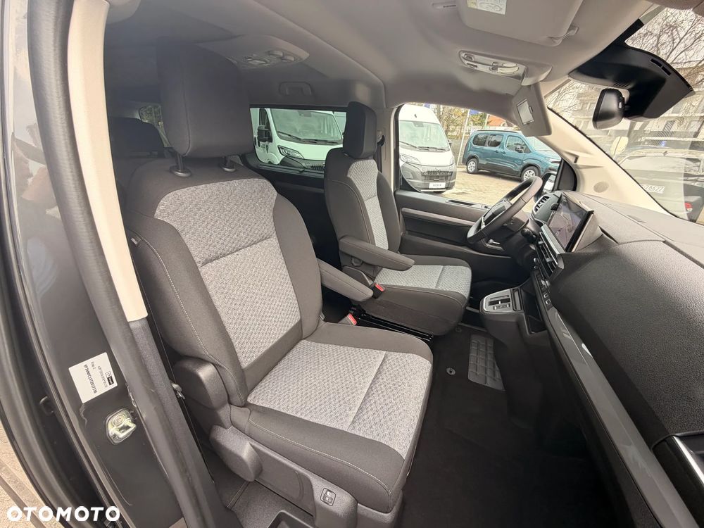 Peugeot Traveller 2.0 BlueHDi Long Business EAT8 - 22