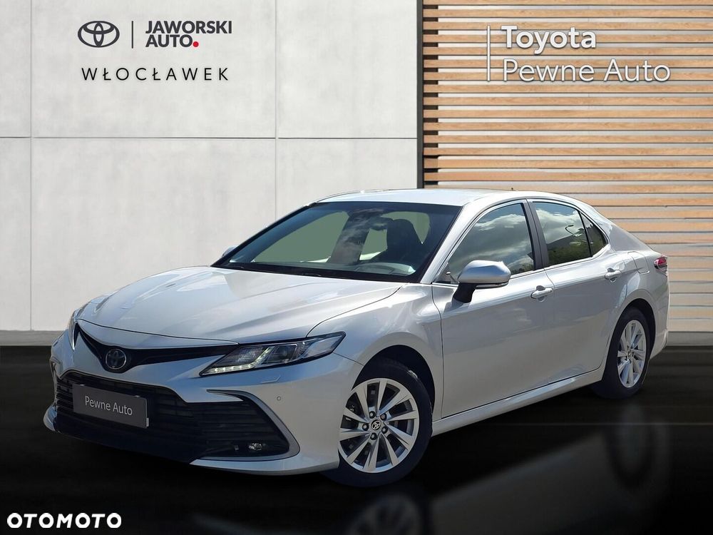 Toyota Camry 2.5 Hybrid Comfort CVT - 1